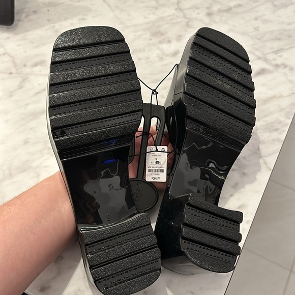 Rubber sandals - Picture 3 of 4